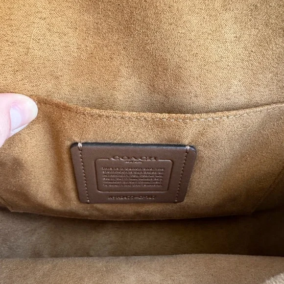 Coach Pebble Leather Saddle Crossbody in Chestnut Brown with Gold Hardware - Picture 3 of 3